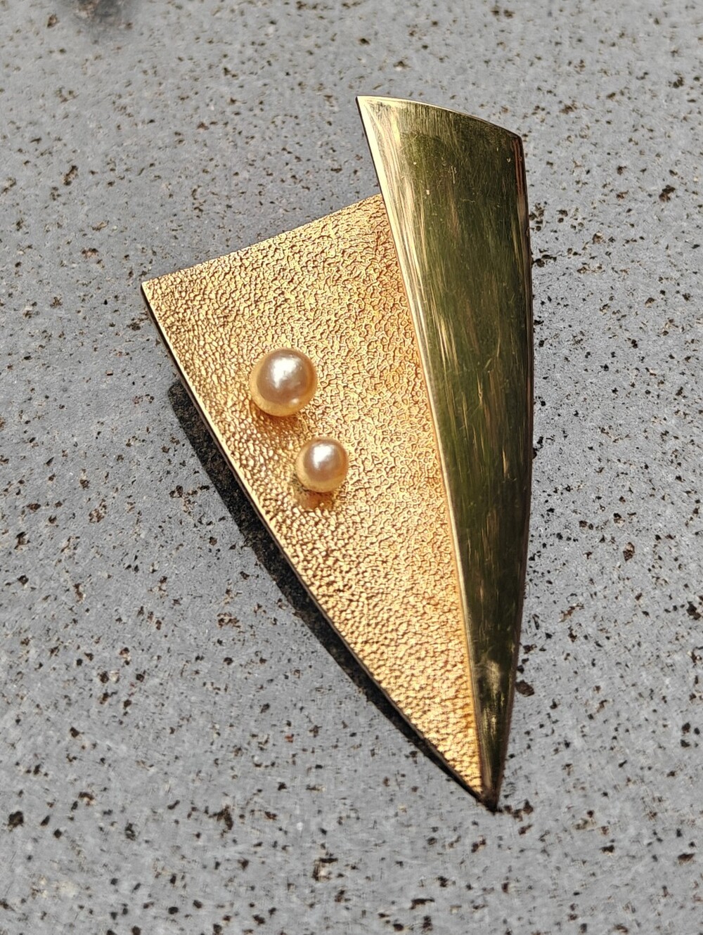 Modernist Geometric Brooch With Cultured Pearls Vintage MCM